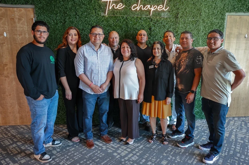 Greater Life Español — church photo or information