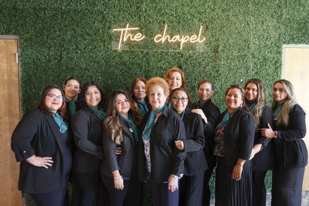Greater Life Español — church photo or information